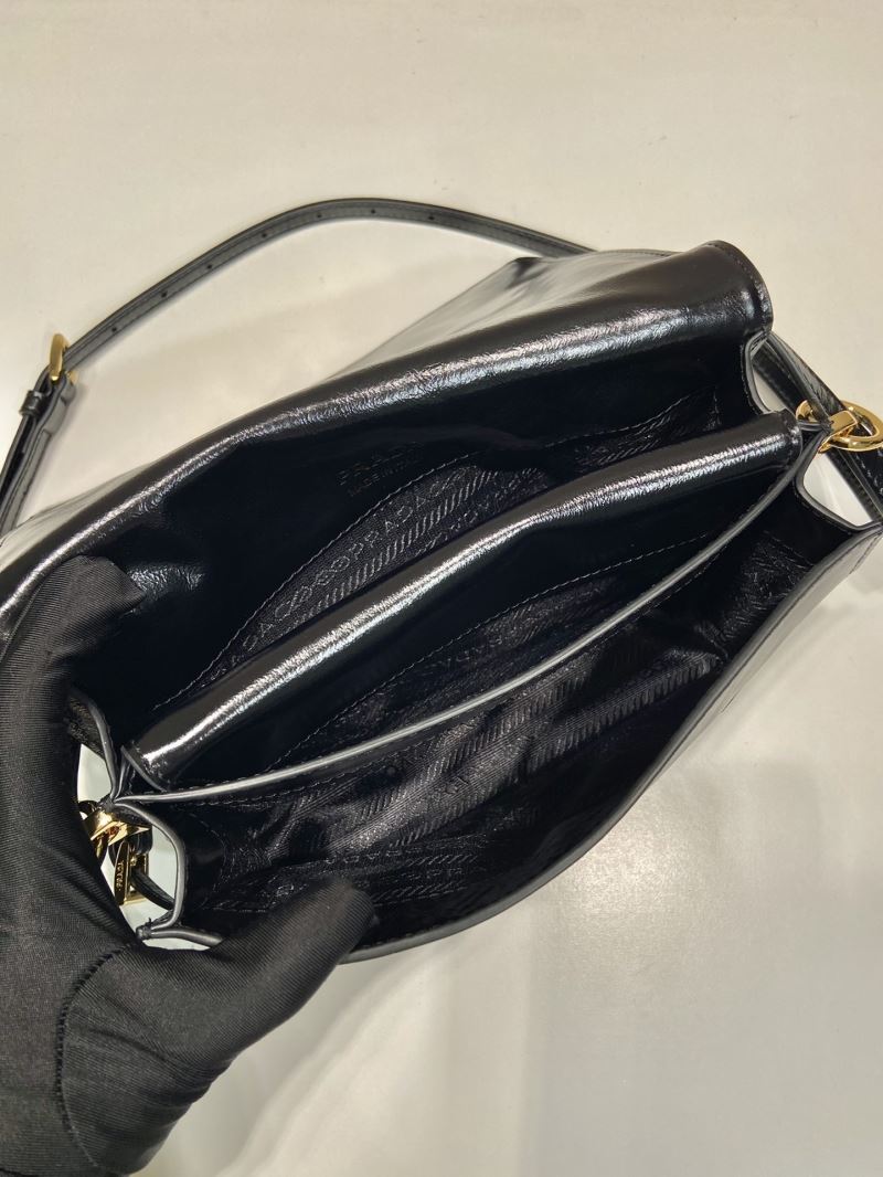 Pra*a hobo bags